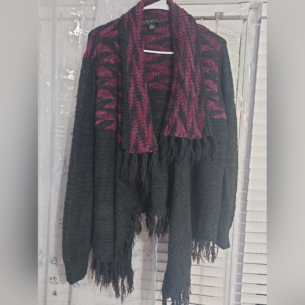 GUC Forever 21 open front gray and‎ purple fringe cardigan 3xl